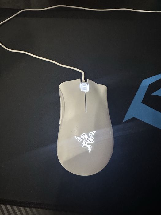 Razer deathadder essential