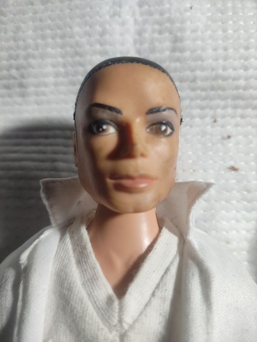 Продам вінтажну куклу Майкл Джексон