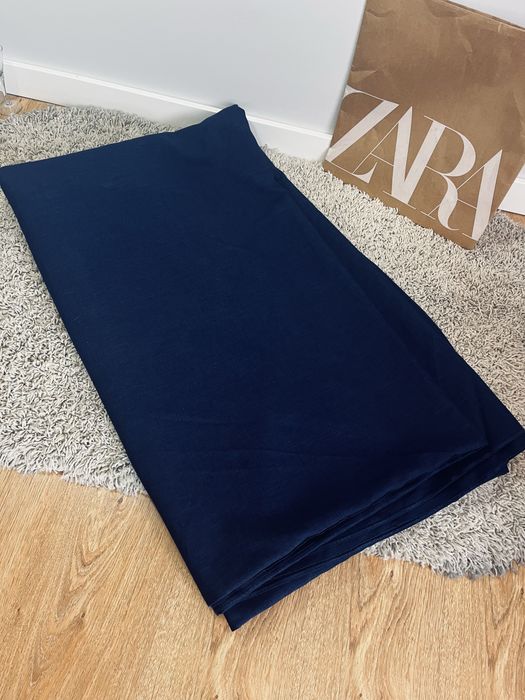 Duzy granatowy ciezki obrus kolo kolisty kapa narzuta kotara