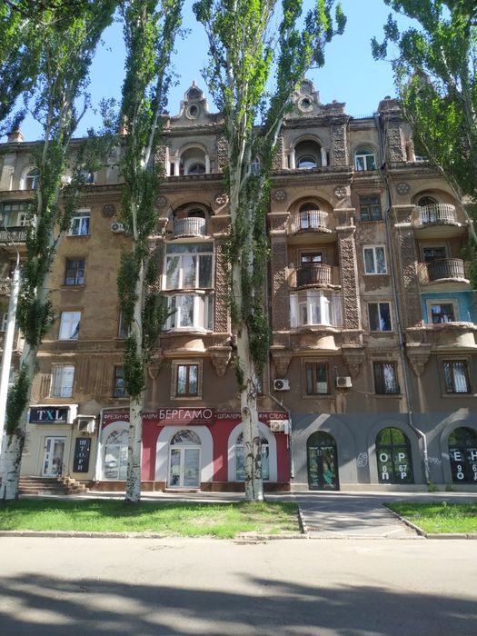 4х ком. кв. (92 М2). 2/6  перепланирована Улица Героев АТО  45.