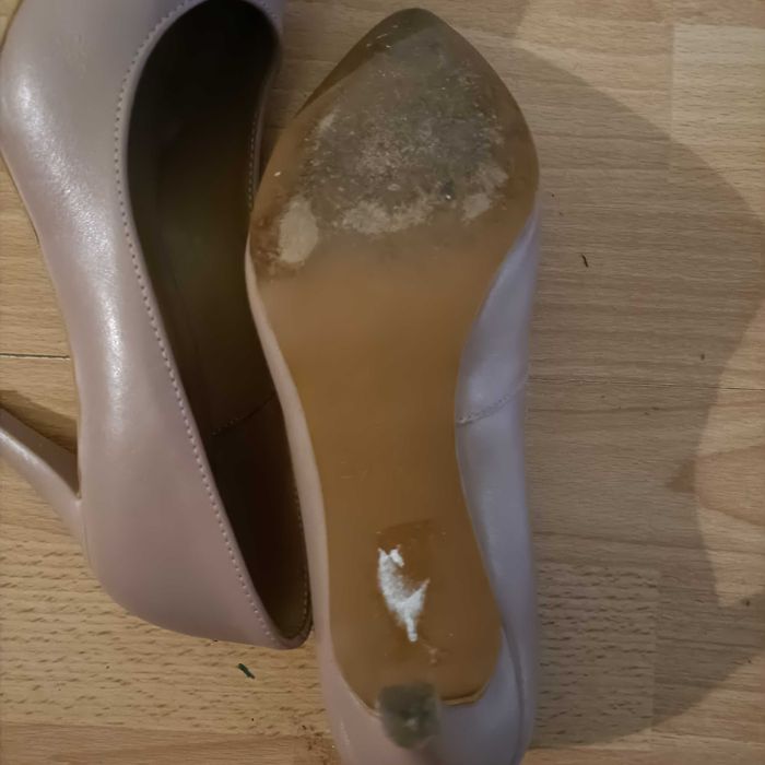 Ryłko buty szpilki czółenka beżowe 38