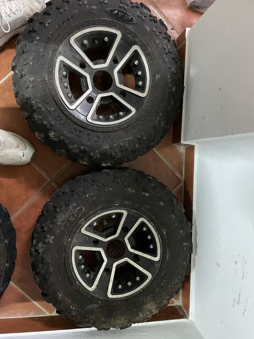 Jantes LTR450 com pneu