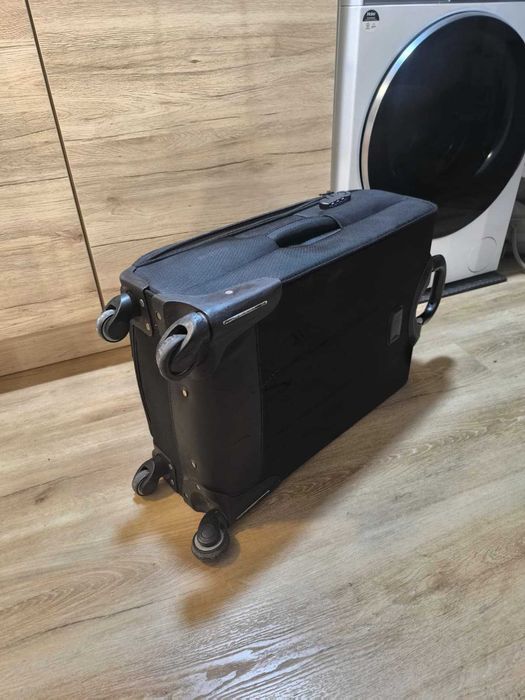 Mala de Viagem de 23Kgs Rodas 360graus