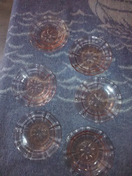 6 Pratos Vidro antigos