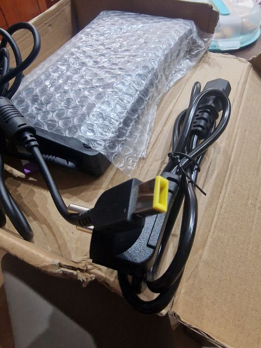 Ładowarka zasilacz laptopa Lenovo 300w