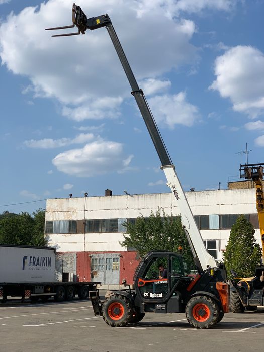 Телескопічний навантажувач BOBCAT T36120SL