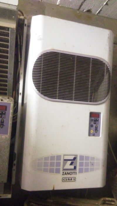 Câmara frigorífica Inox com dois motores