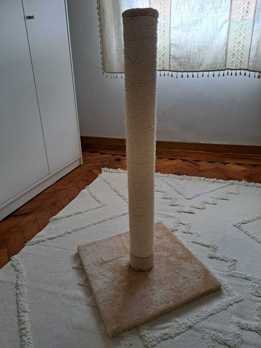 Arranhador de gato NOVO