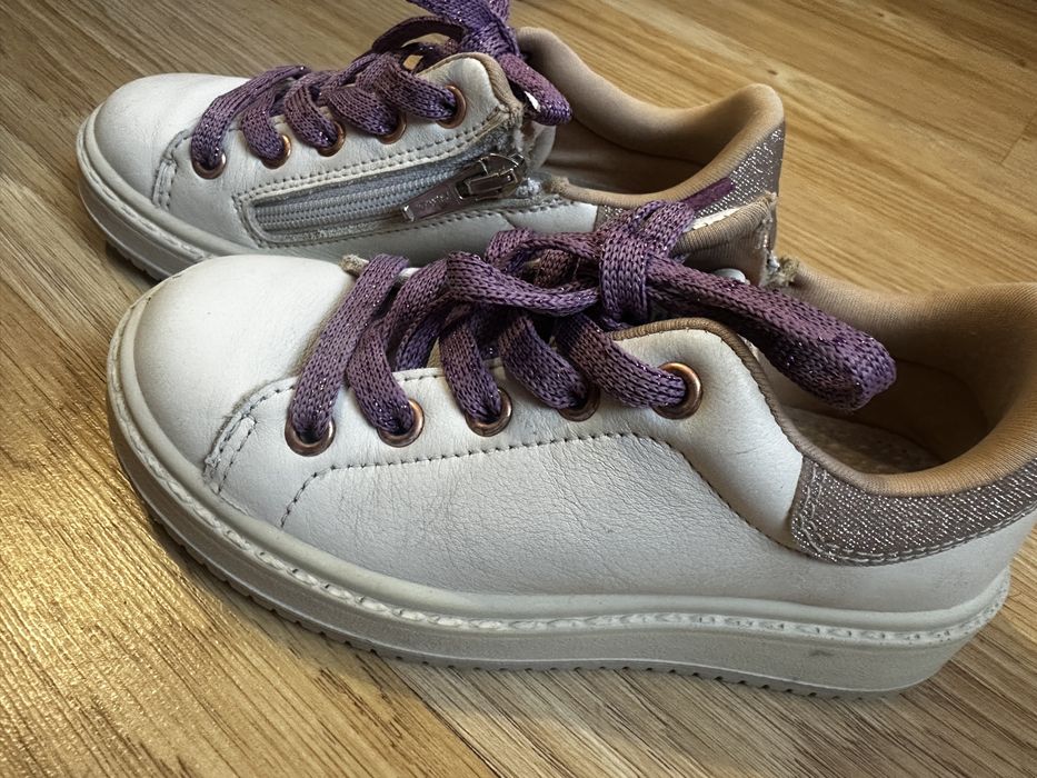 Кеди на дівчинку кросівки шкіряні