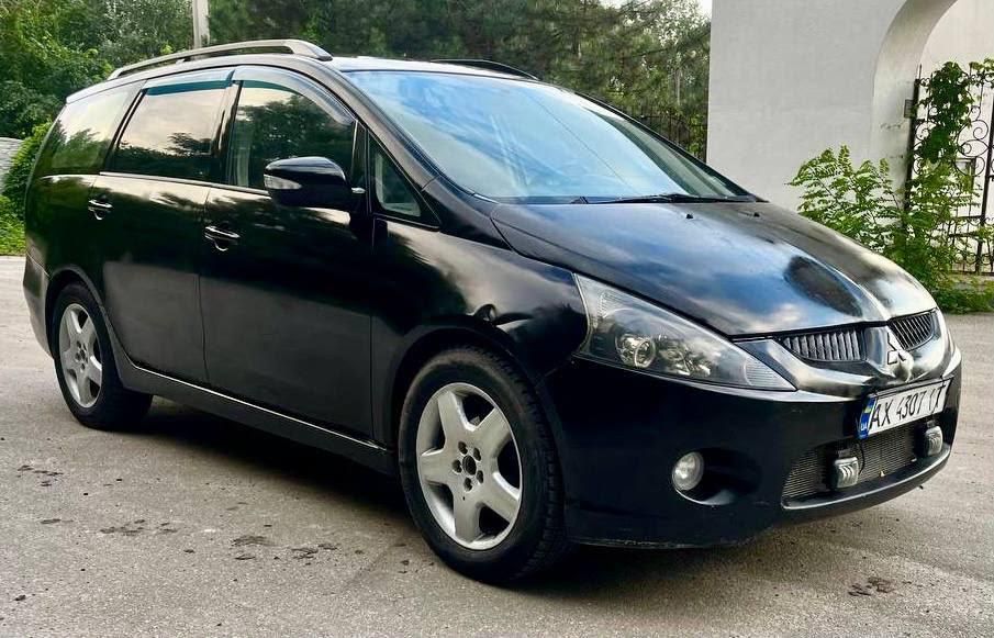 Продам Mitsubishi Grandis