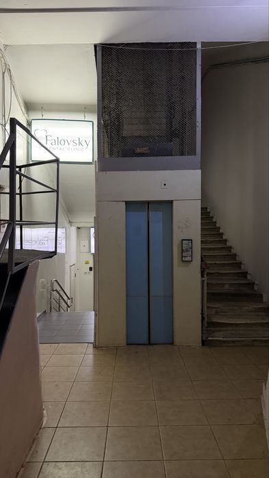 Саксаганського 58,  центр  Київа, представницький офіс