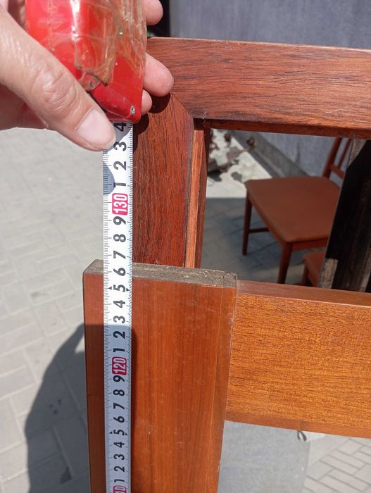 Tekowe lustro ścienne