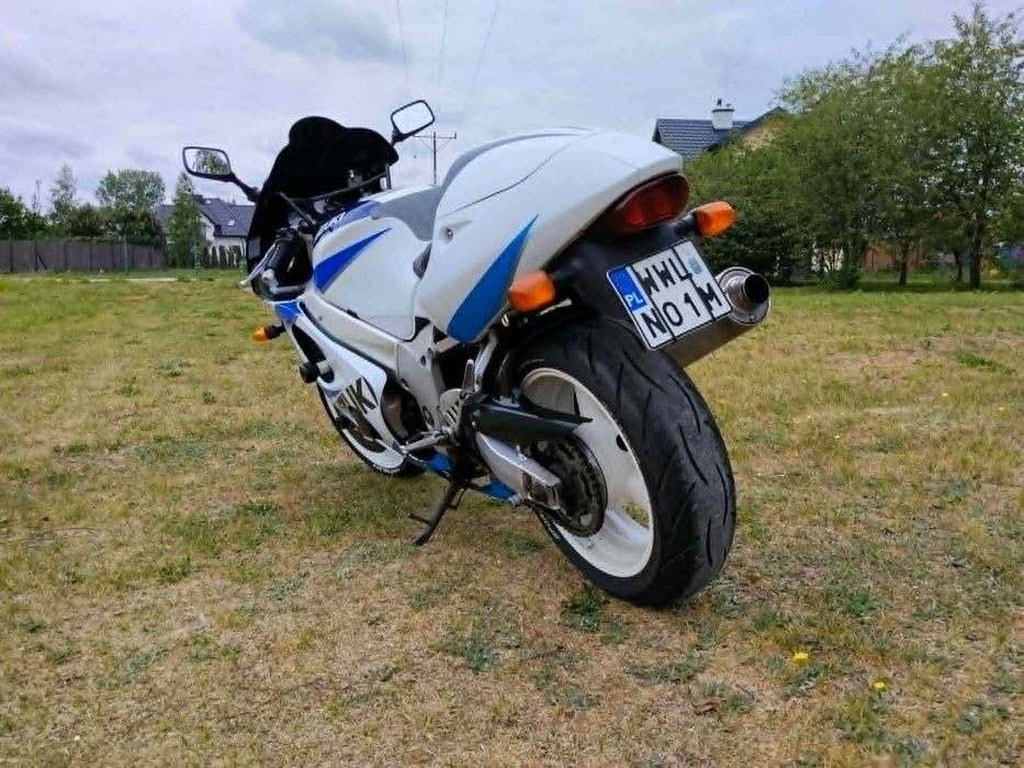 Suzuki GSX-R 750 SRAD 2000r.