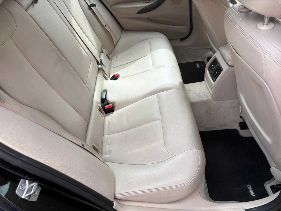 BMW 320d touring - f31 - 10/2012 - 373.000km