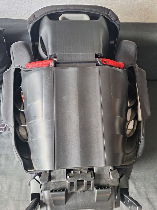 Fotelik samochodowy 15-36 Recaro Monza Nova isofix  głośniki