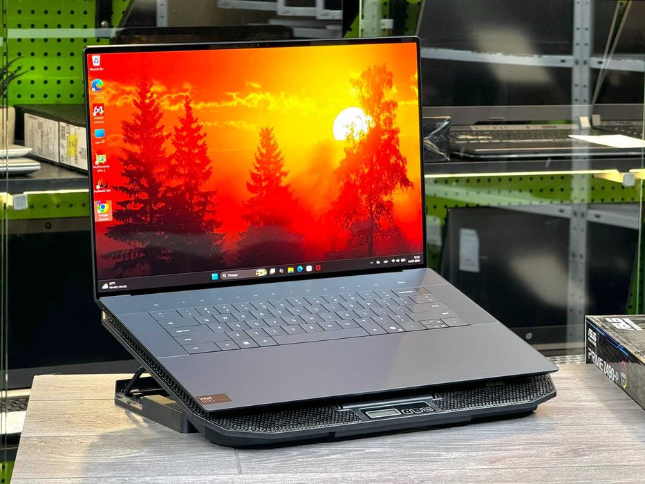 ТОПОВА КОМПЛЕКТАЦІЯ! Dell XPS 9640 / Ultra 9 / DDR5 64Gb / SSD 4Tb / RTX 4070