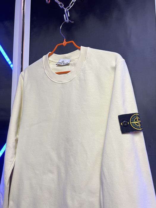 лимонний світшот від бренду Stone Island оригінал свитшот