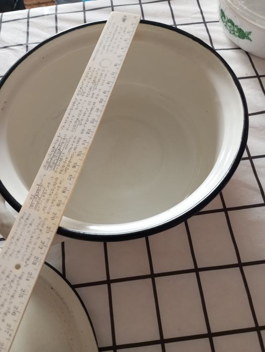 Кастрюля эмалированная СССР 2литра