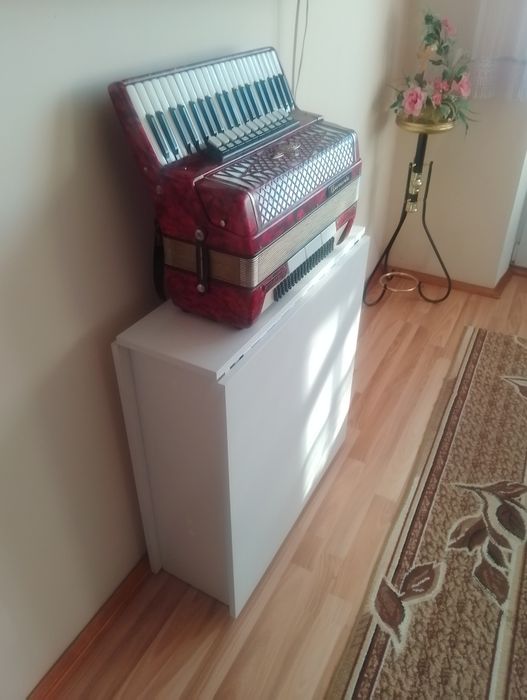 Продам АКАРДІОН Barcarole