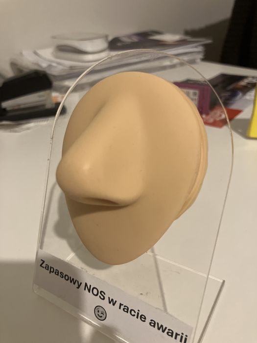 Sylikonowy gumowy nos do nauki piercingu