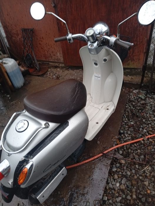 Продам скутер Хонда