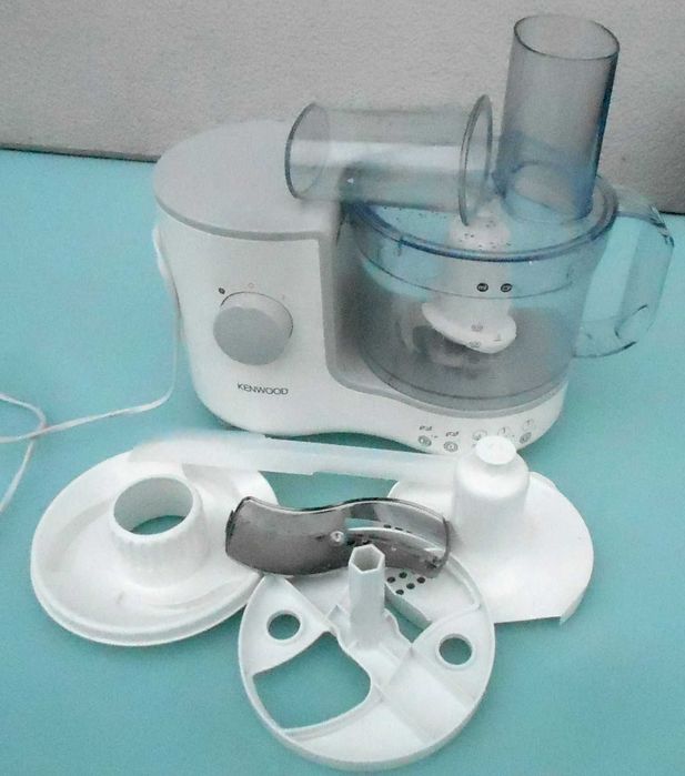 Robot kuchenny Kenwood FP 120 biały