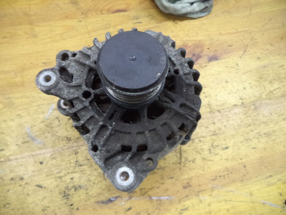 Alternator Skoda Octavia II 2.0TDI