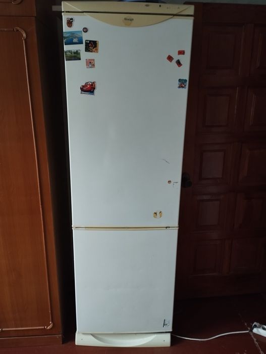Холодильник Snaige