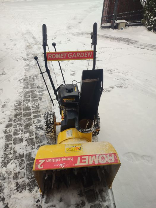 Odśnieżarka spalinowa z napędem 5+R 6.5 km