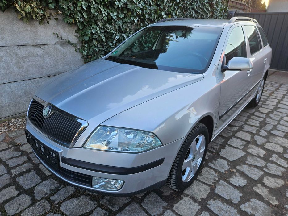 Skoda Octavia Elegance 1.6 MPI. Po Dużym Serwisie !!!