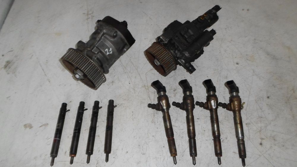 Форсунка Renault Kangoo 2 Delphi Siemens  Bosch 1.5dci Рено Кенго 2