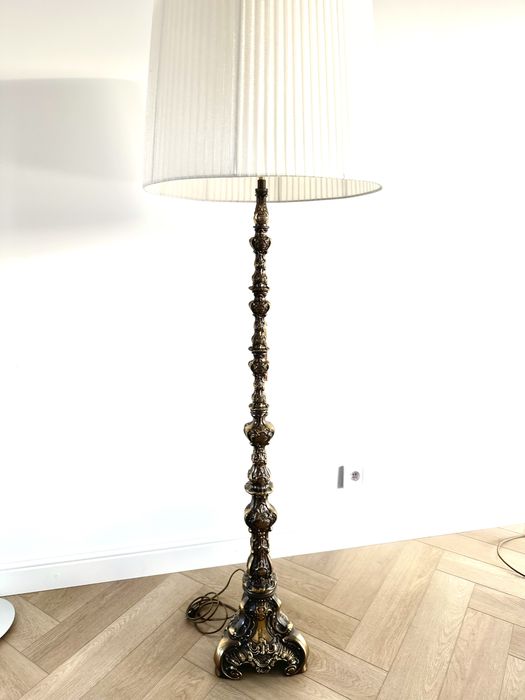 Lampa podłogowa oraz mniejsza np. na komodę