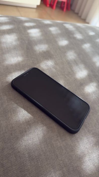 iPhone 11 64gb Preto