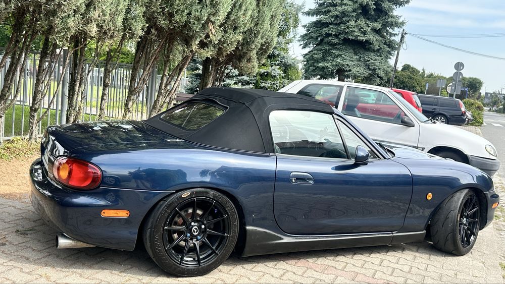 Mazda mx-5 NB 1.8 160km LSD