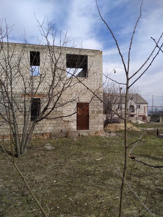 Продам недостроенный дом