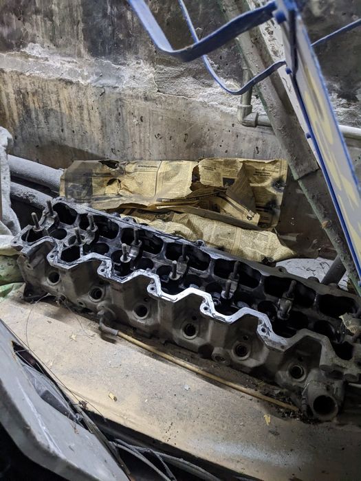 Блок, ГБЦ, поршня Nissan Laurel C32 1989, LD28, RD28, габарит, поворот