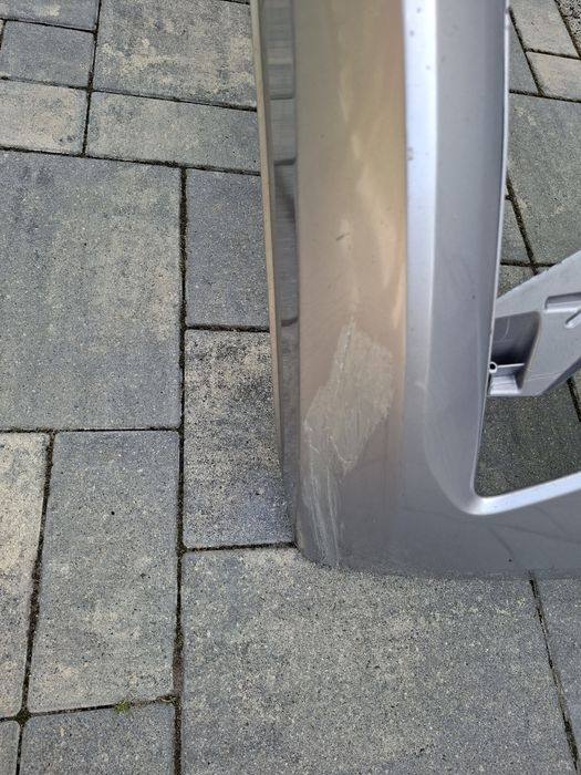 Audi a6 c8 zderzak przod przedni srebrny  lz7g