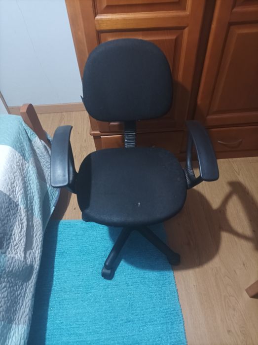 Cadeira pequena 10€