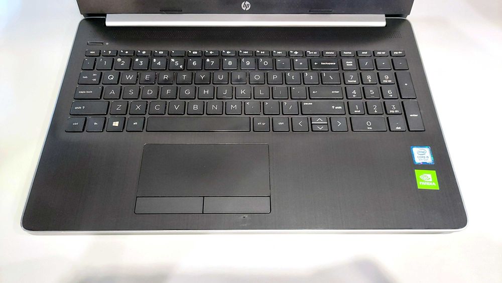 Laptop Gamingowy =GeForce 16GB SSD512GB i5= KOMPLET