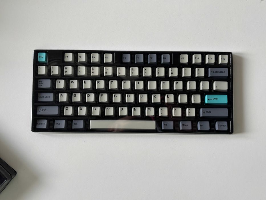 Keycapy do Klawiatury mechnicznej Keychron, Razer, Steelseries, PBT-19