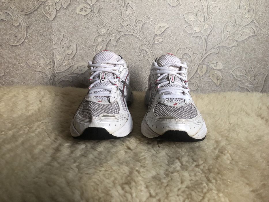 Кросівки Asics Gel GT2130 для повсякдення, залу 41 40,5 40 26 25,5