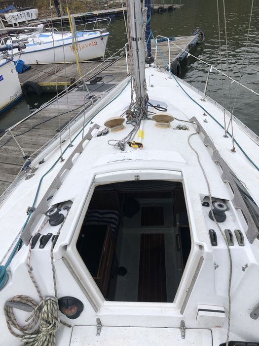 Łódź żaglowa - żaglówka Yamaha 25 MK2