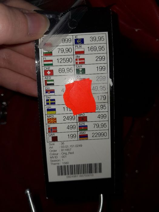 Kurtka skórzana czerwona
