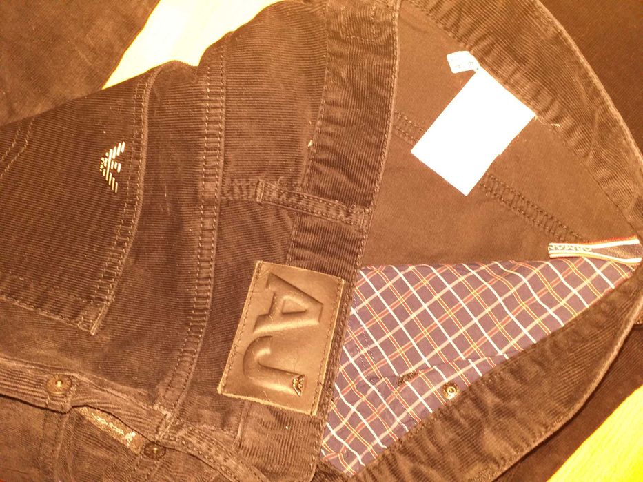 Spodnie męskie sztruksy roz. 38,  XL ARMANI Jeans