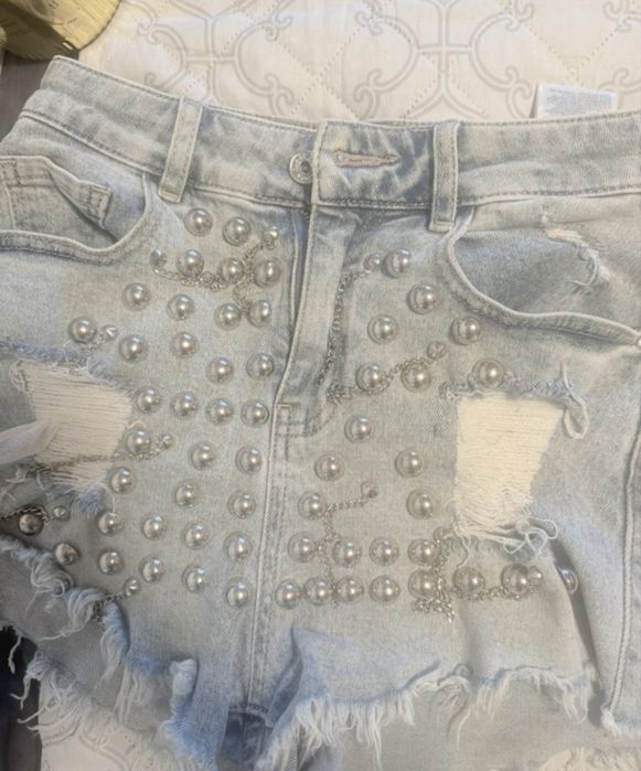 Spodenki jeans z ozdobami S Monday