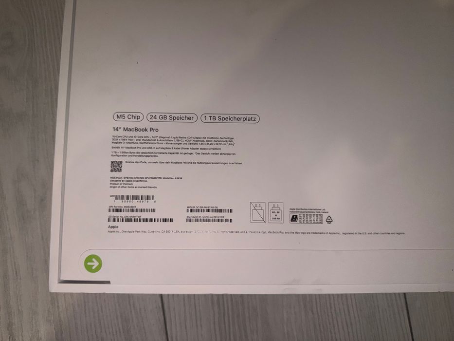 Sprzedam MacBook 14” pro
