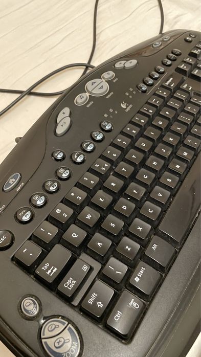 Klawiatura multimedialna Logitech