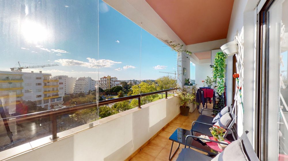 Apartamento T1 vista mar em Portimao