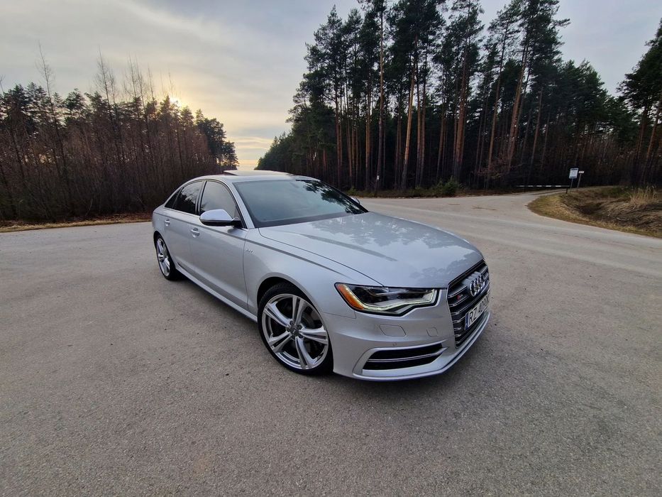 Audi S6 Limousine