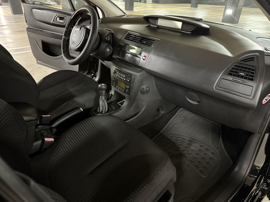 Citroen C4 1.6 hdi 110 cv